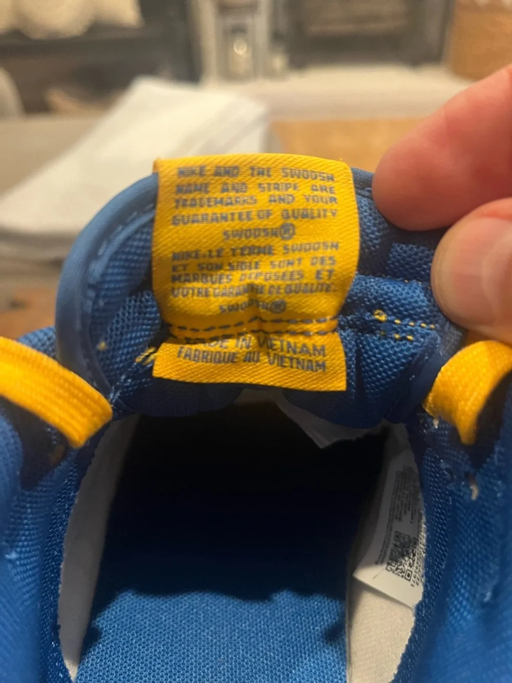 Nike Dunk Low “UCLA” Sneakers size 7 - Picture 9 of 11